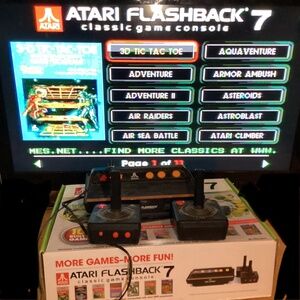 Atari Flashback 7 Classic Game Console 101 Built-in Games with 2 Joysticks works